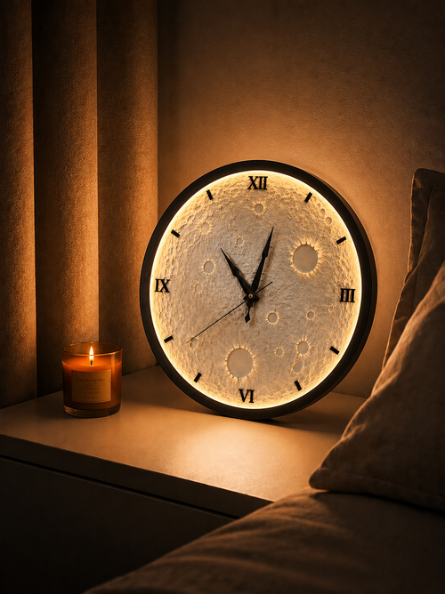 Full Moon Clock